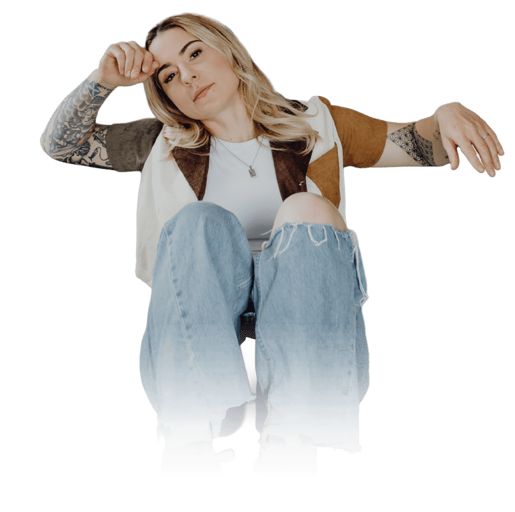 Lucy Spraggan Artist